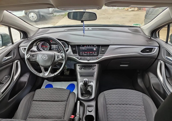 Renault Megane cena 39900 przebieg: 153900, rok produkcji 2016 z Tuliszków małe 466